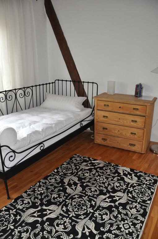 Gastezimmer Am Hof Φραγκφούρτη Εξωτερικό φωτογραφία