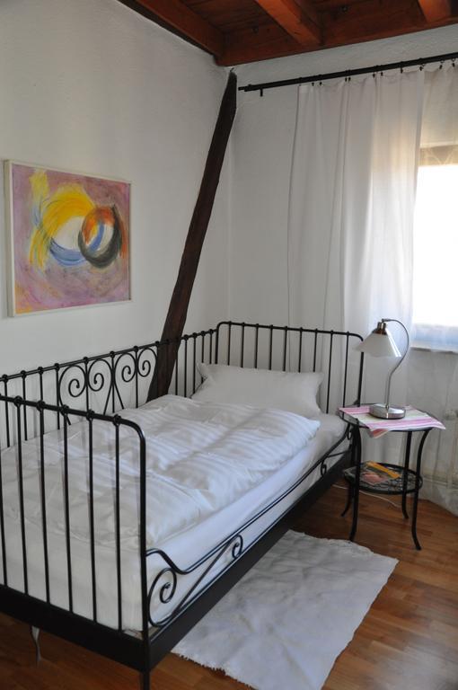 Gastezimmer Am Hof Φραγκφούρτη Εξωτερικό φωτογραφία