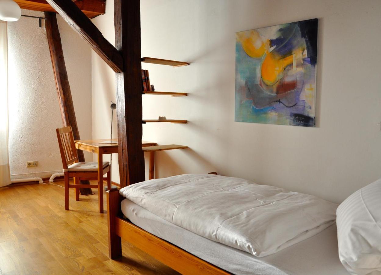 Gastezimmer Am Hof Φραγκφούρτη Εξωτερικό φωτογραφία
